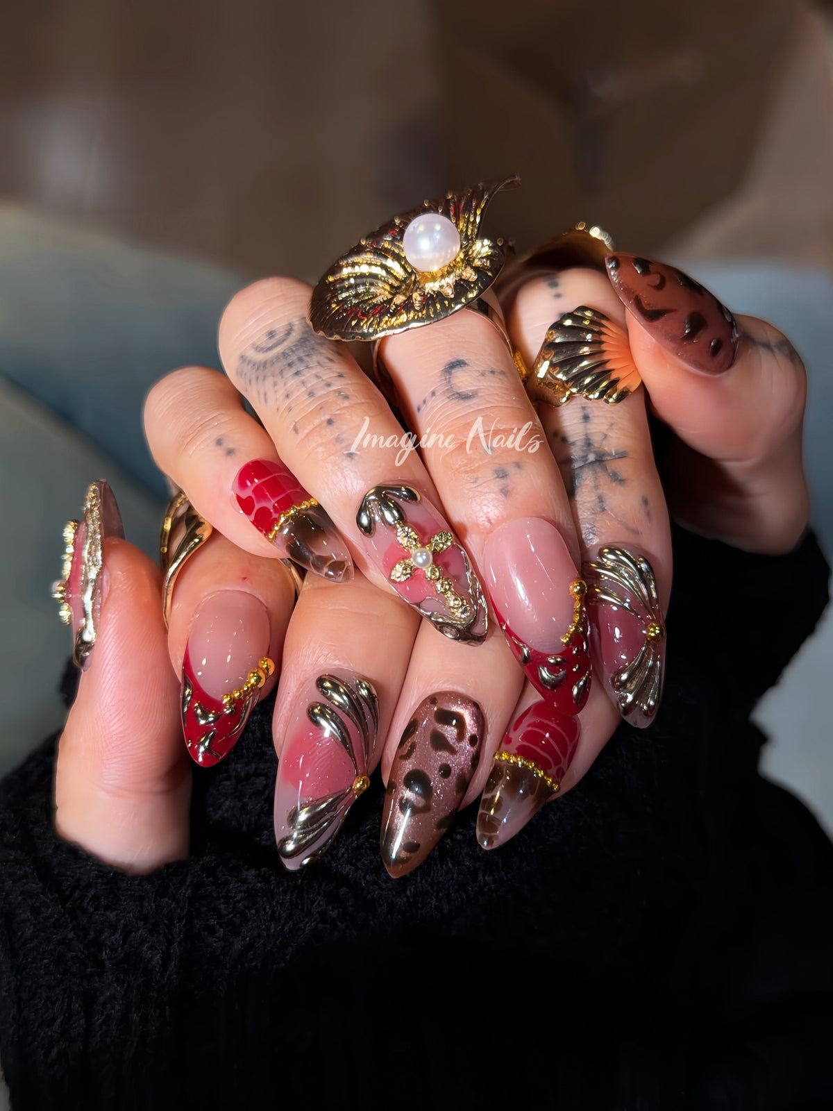 Femme Leopard Cross